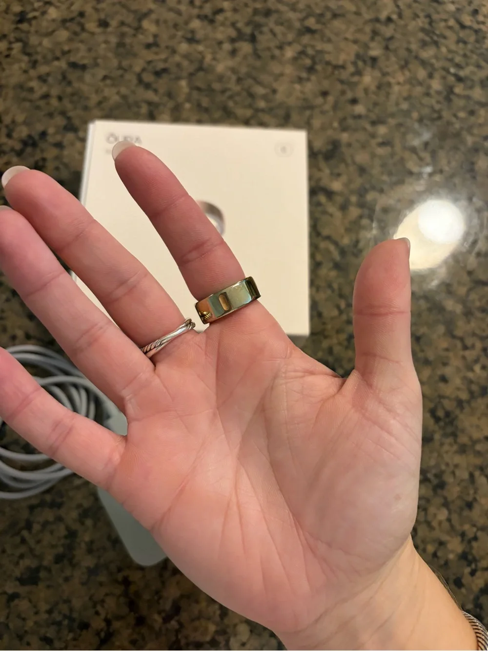 Oura Ring 4, Size 6 in Rose Gold